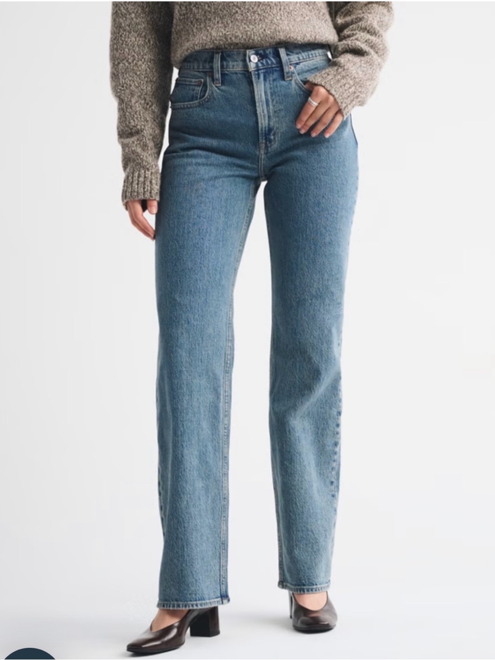 Abercrombie 90’s relaxed Jean 25